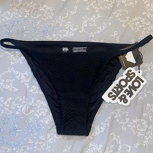 3/$25 💓 Black Bikini Bottom